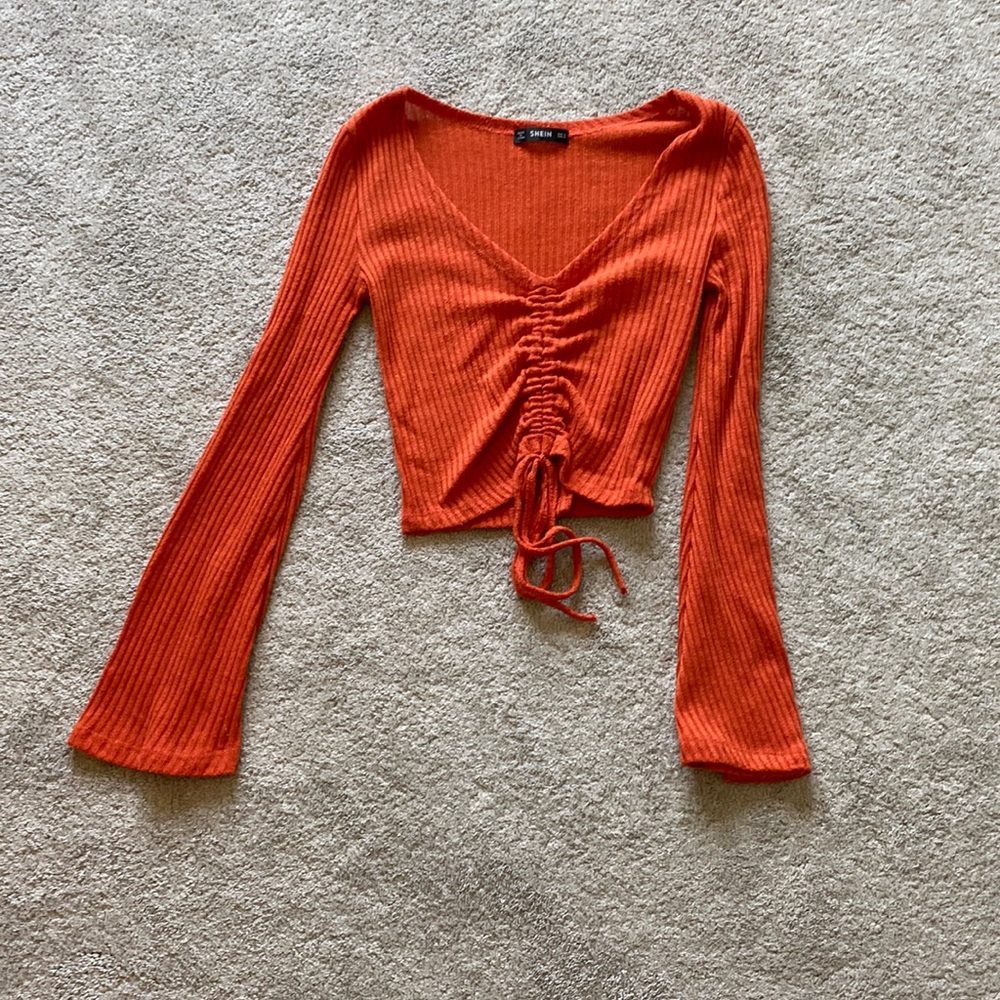 long sleeve crop